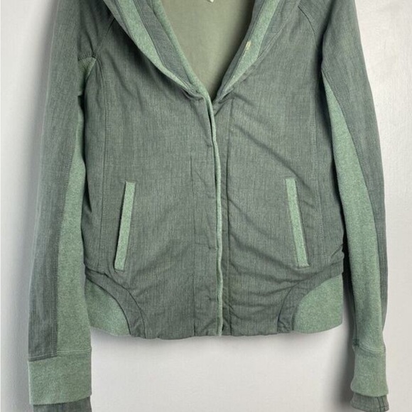 Lululemon Back To Class Jacket Ribbed Striped Green Cardigan Earl Grey 8 - Picture 6 of 9